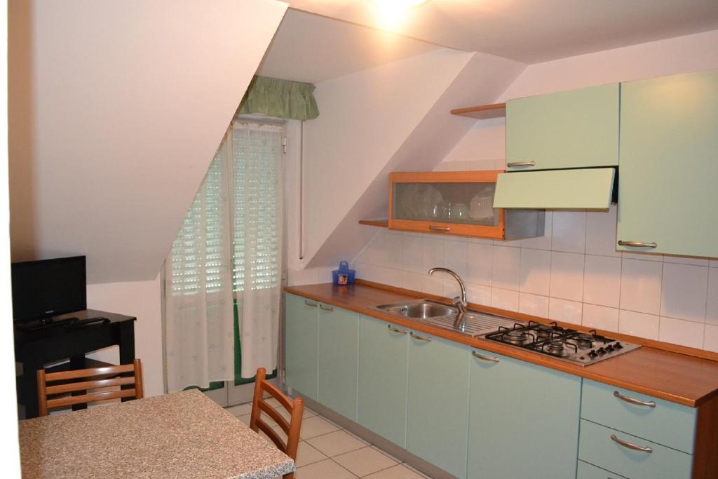 Hotel Ferrara San Benedetto del Tronto Habitación foto